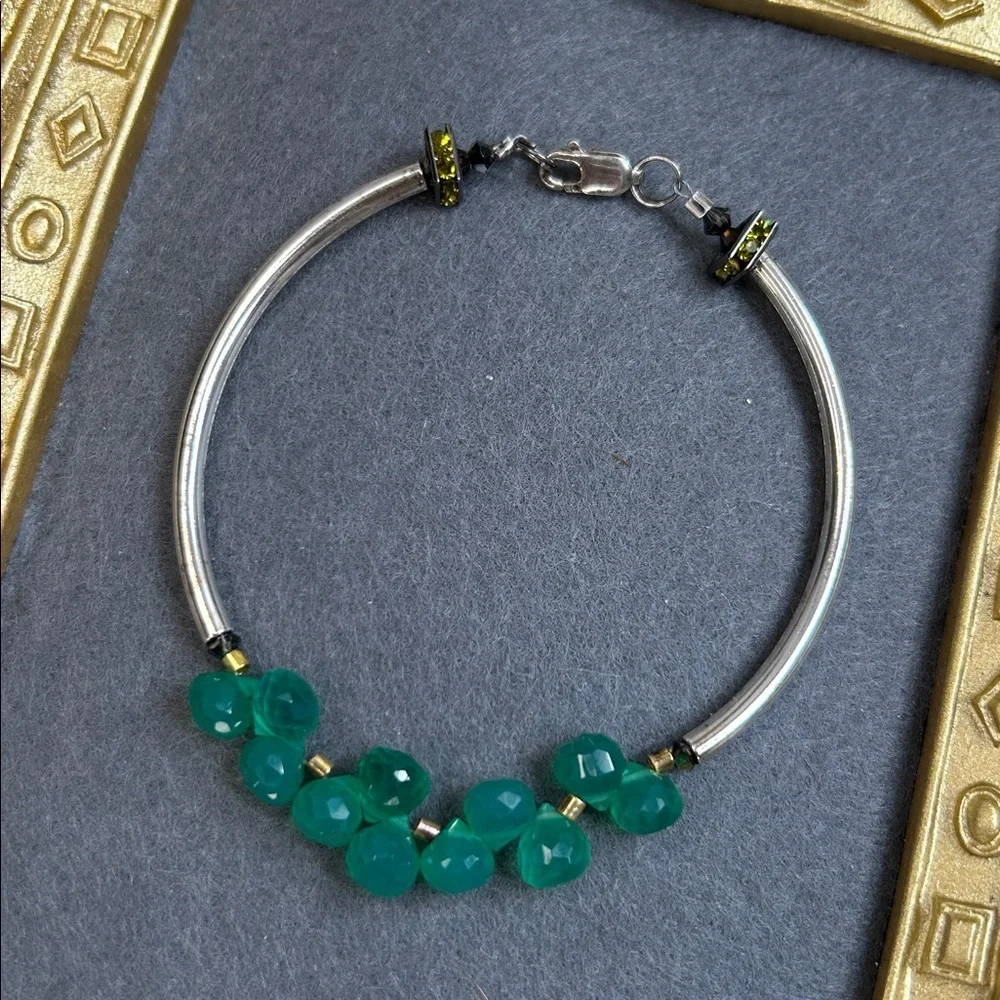 Elegant 925 Silver and Green Crystal Beaded Bracelet - Picture 2 of 6
